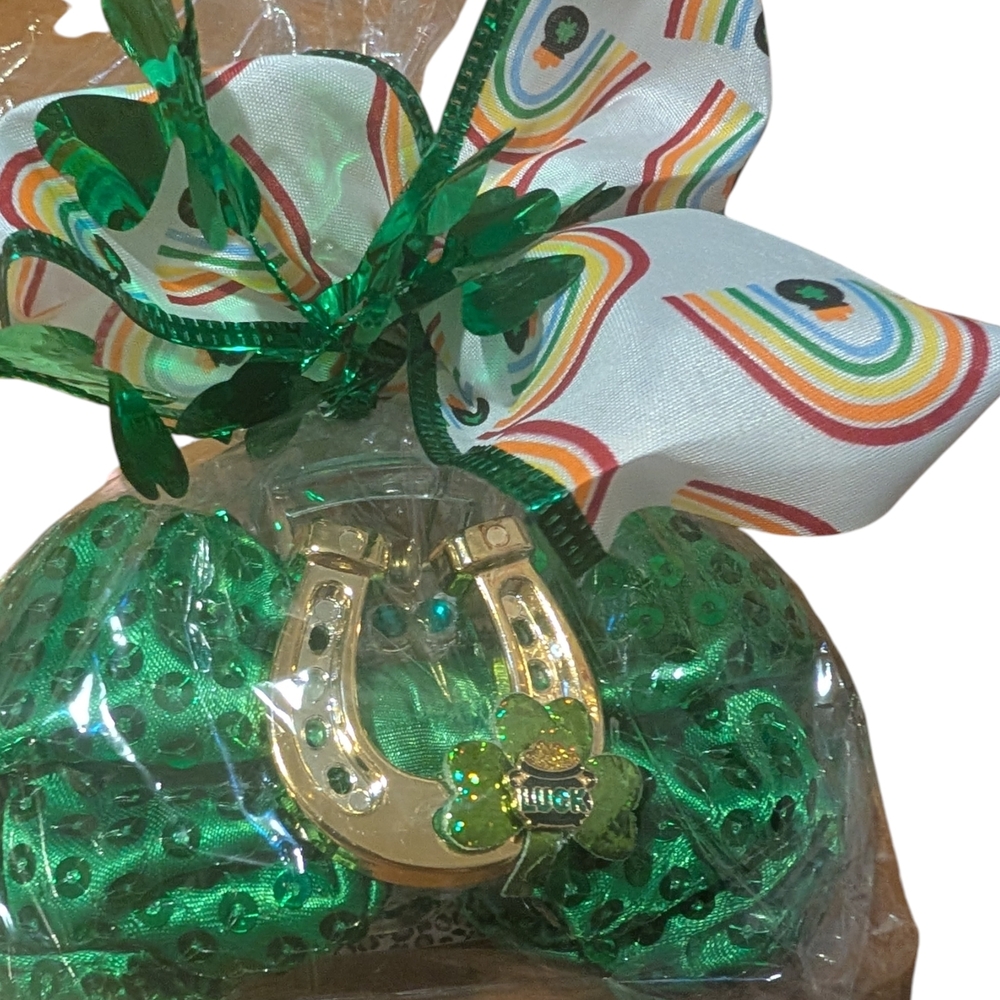 Lucky Green and Gold Horseshoe Claw Hair Clip